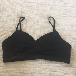 A black small Old Navybralette